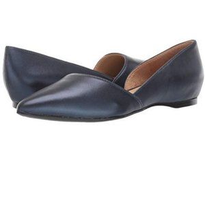 Naturalizer Women's Samantha Pointed Toe Flat